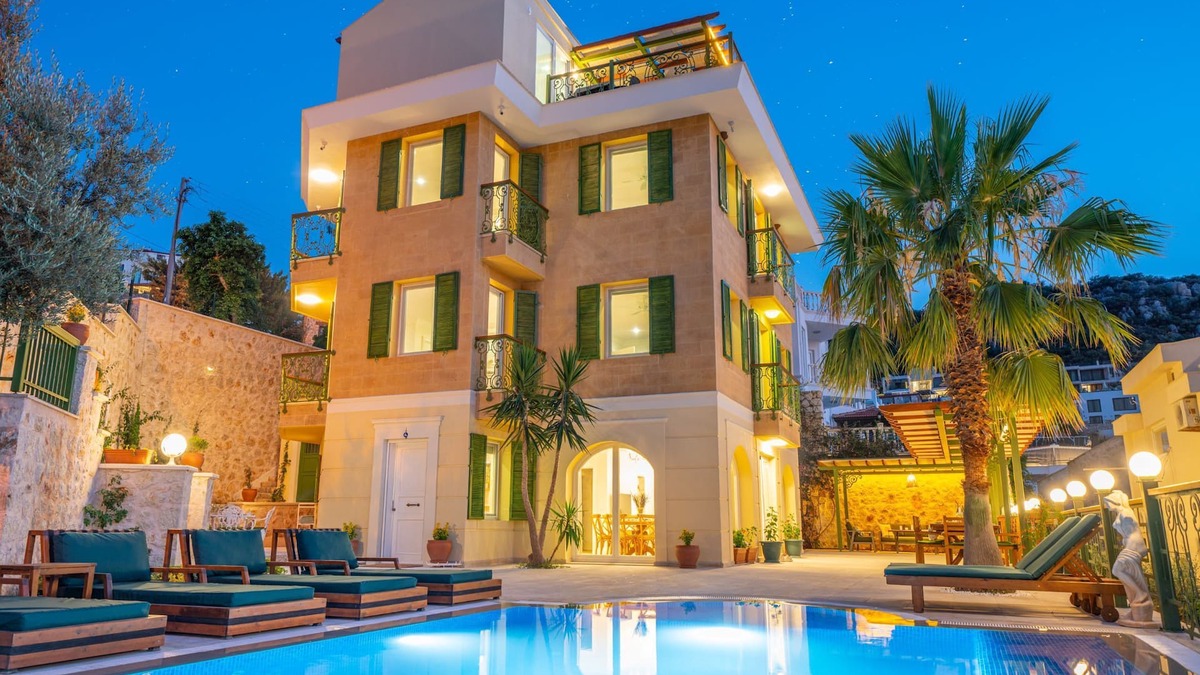 Kalkan Villa | Luxury Villa with Pool Near the Beach in Kalkan, Antalya- Sleeps up to 15 Guests