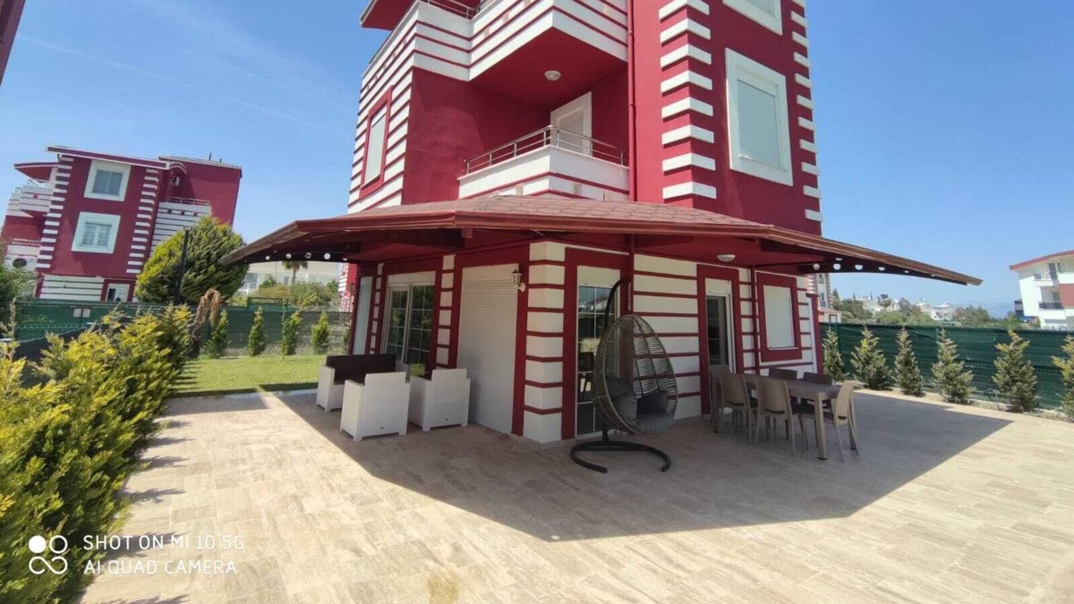 Kadriye Villa | Luxury Villa with private whirl - pool near beach and Land of Legends