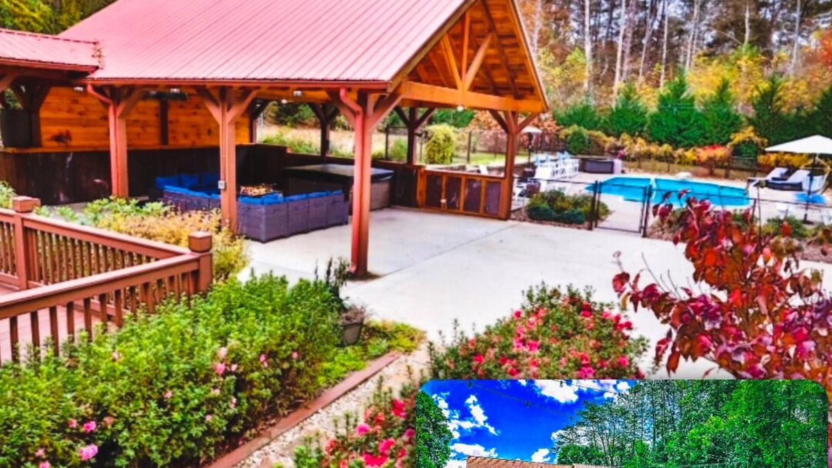 Morganton Cabin | Luxury w/Heated Pool, XL Hot-Tub & Deluxe Outdoors