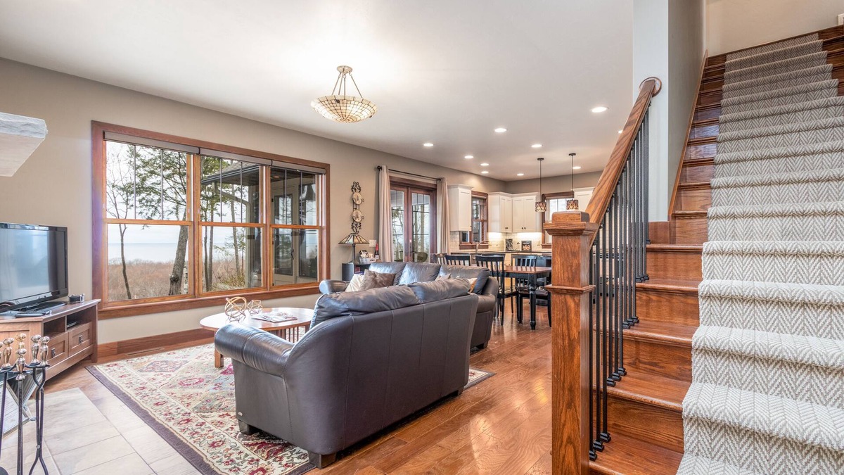 Sturgeon Bay House | Luxury water view home, minutes from downtown Egg Harbor