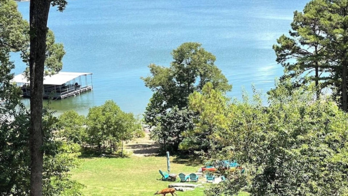 Rogers House | Luxury Waterfront Resort Home with Private Beach!
