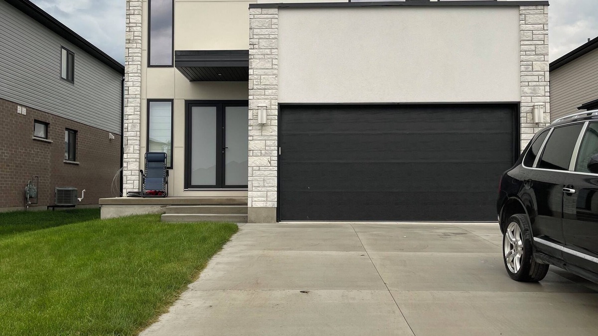 Middlesex Centre House | Luxury with comfort