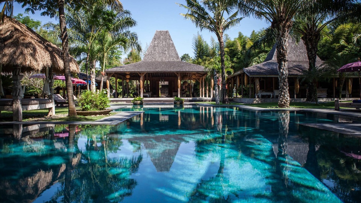 Umalas Villa | Luxury Wooden Private Pool in Umalas-6 Bedroom Villa
