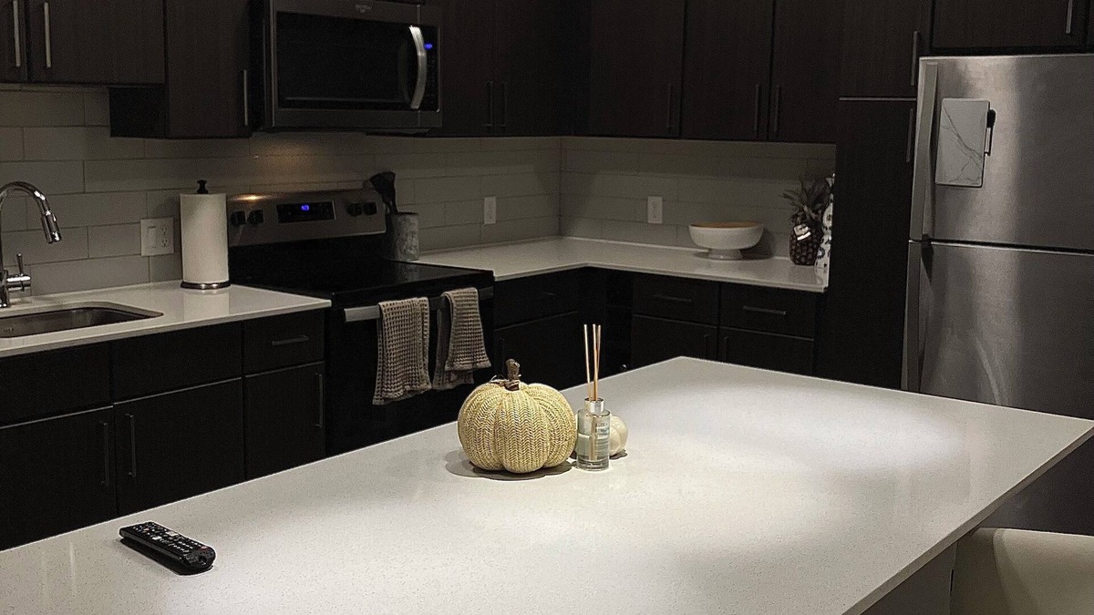 Burlington Apartment | luxury yet comforting oasis in burlington ma