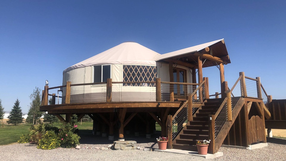Somers House | Luxury Yurt bordering Flathead Lake