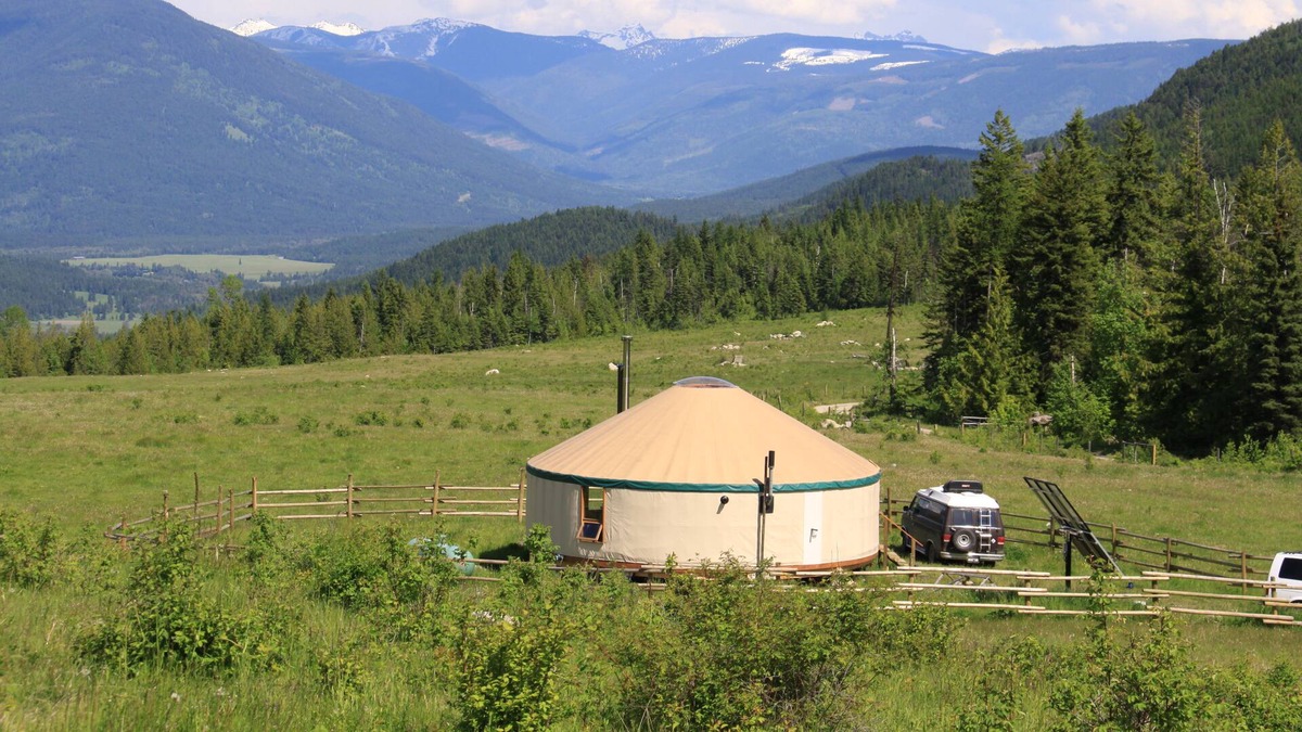 Cherryville House | Luxury yurt on a private lake