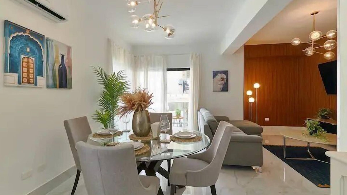 Yolanda Morales Condo | LuxuryCityCenterApart-Pool-Gym-WiFi-A/C-YellowKey*