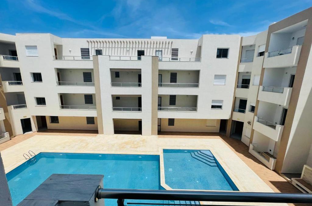 Mansoura Apartment | Luxus-Apartment mit Poolblick