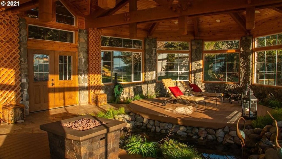 Port Orford House | Lx28: Gold Beach Oceanfront Estate