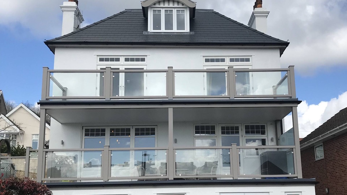 Lyme Regis Apartment | Lyme View apartment.