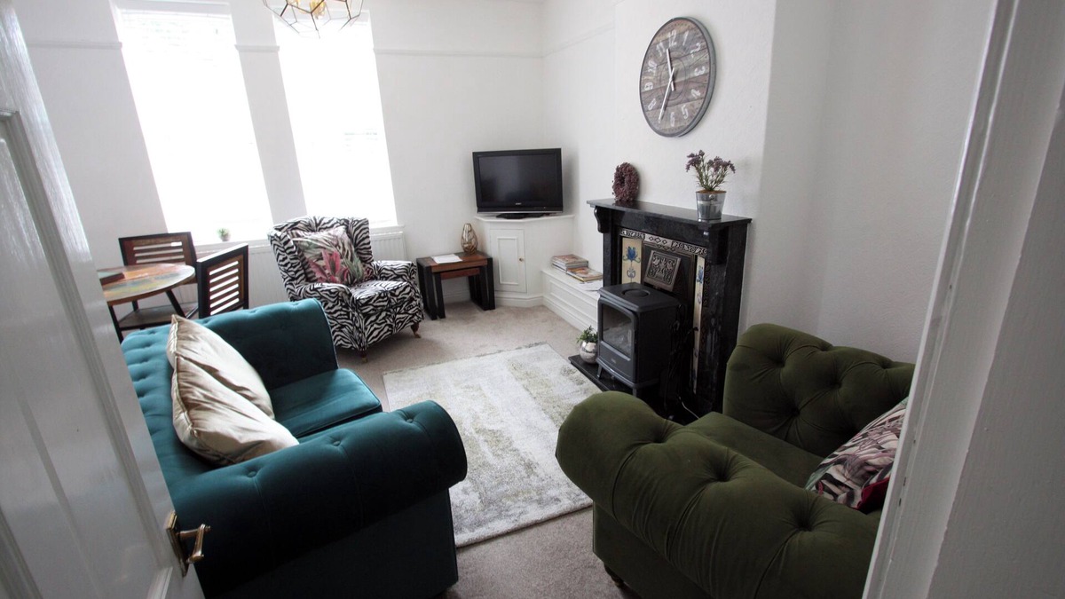 Lymm Apartment | Lymm village apartment