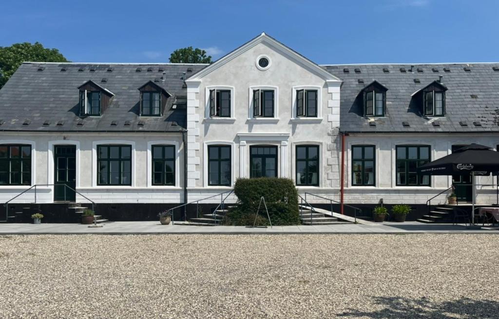 Hundested Hotel | Lynæs Hotel