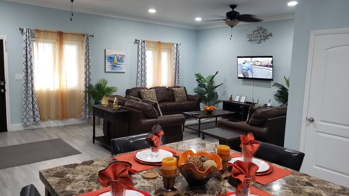 Westwind House | Lynden's Western Gated
