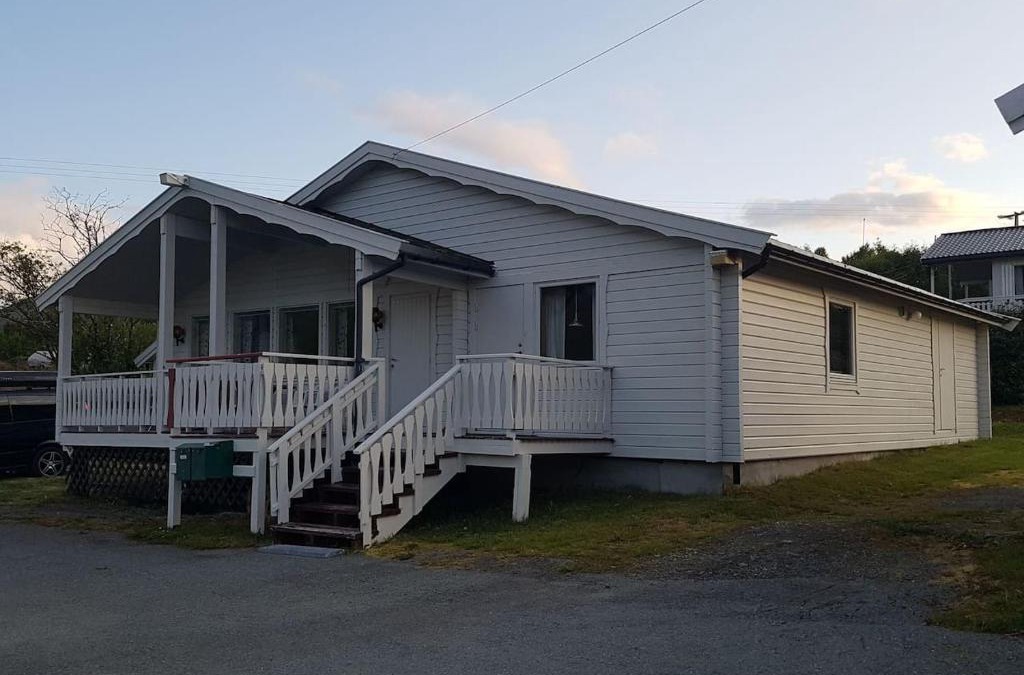 Nord-Lenangen House | Lyngsalpan Cruise Lodge - Rødtinden