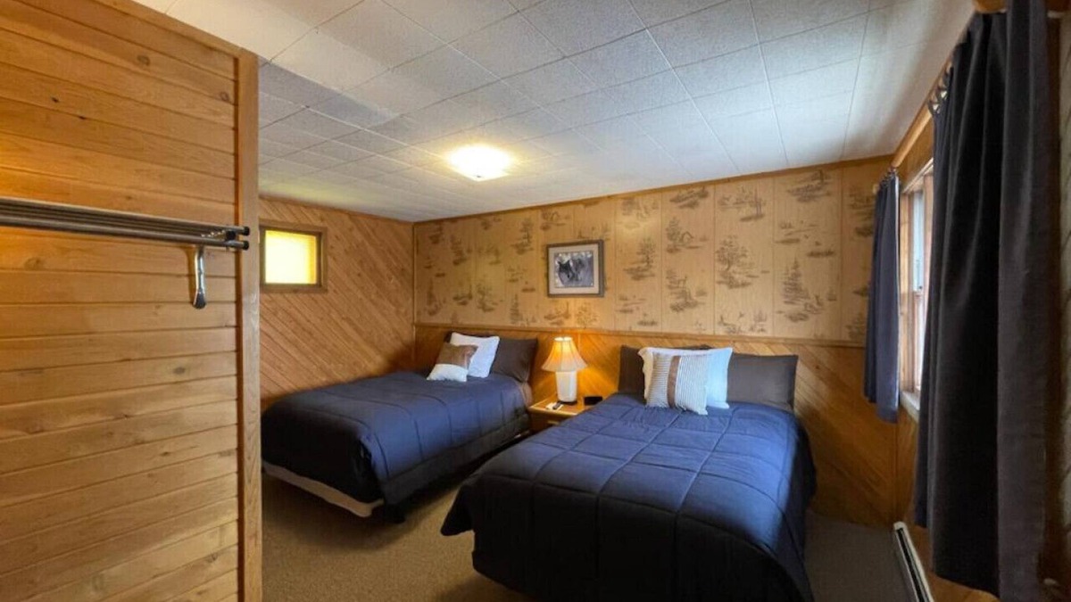 Onaway Cabin | Lyons in Onaway - 2 Full Beds - Room 2 - Sleeps 4