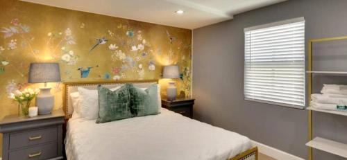 Parker Ridge Apartment | Lytle Palm Villa
