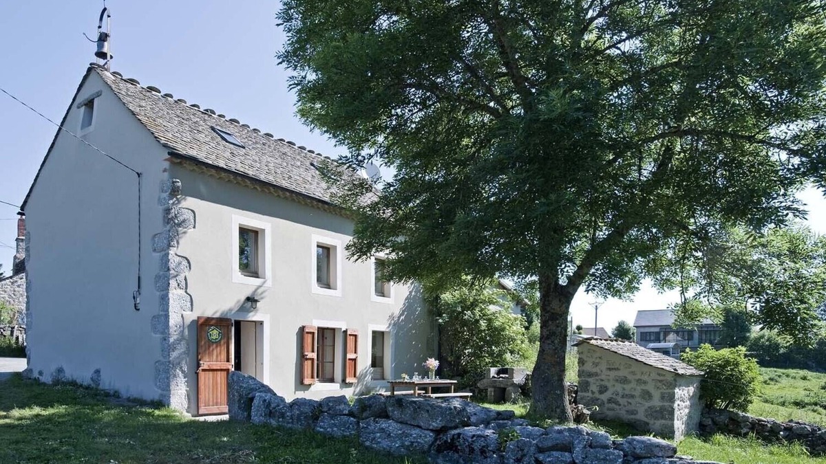 Saint-Paul-le-Froid House | Lzg129 - Gîtes de France 3 Épis 6 Pers. à Saint Paul le Froid