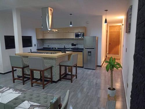Aguascalientes Apartment | Máster Suite Departamento cerca de Isla San Marcos