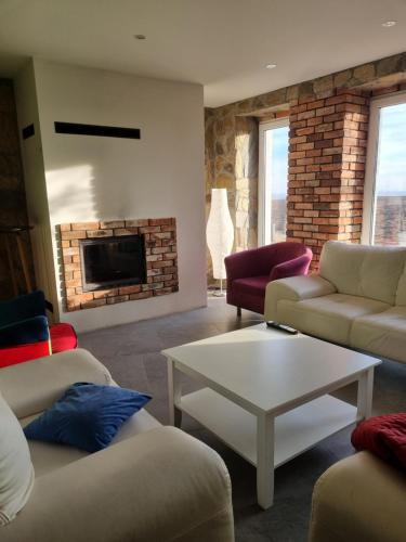 Proszkow House | MŁYŃSKA 8 Opole-Górki