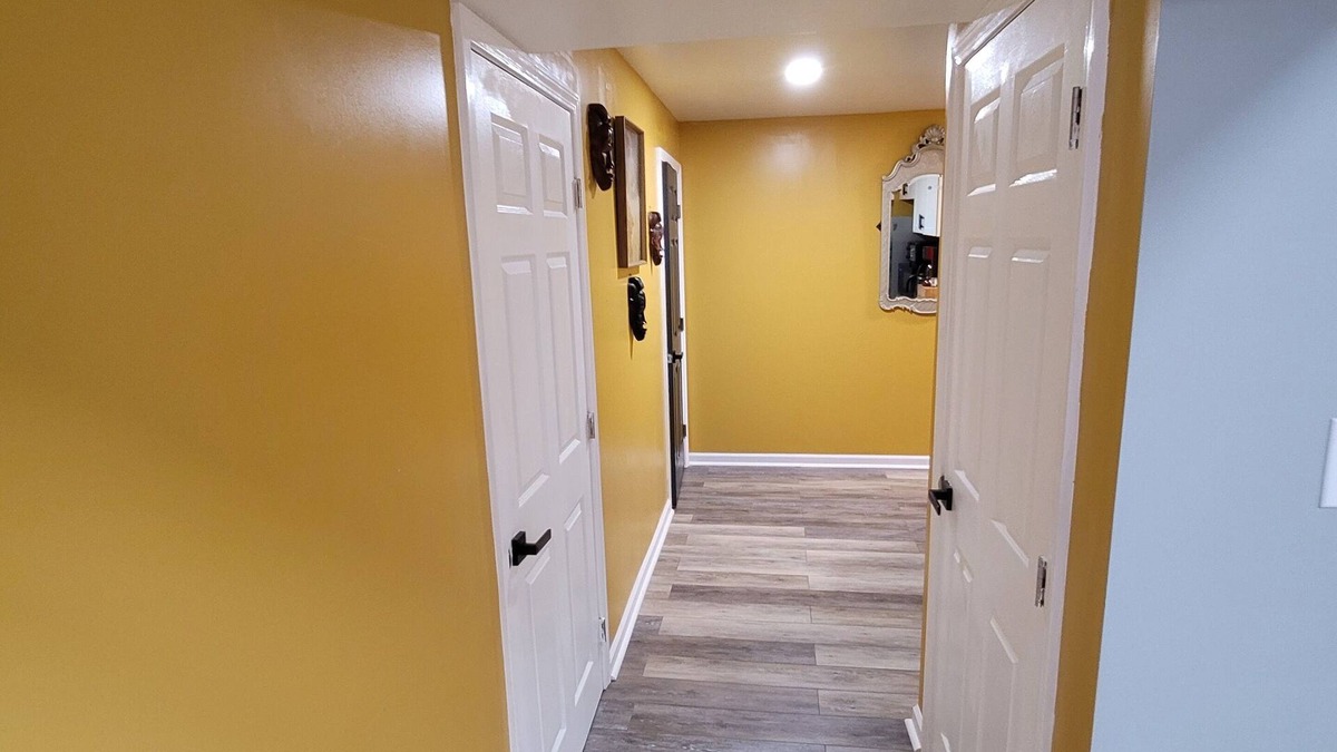 Garrisonville House | M&H Sweet Home is a very cozy place to relax and great area for vacation.