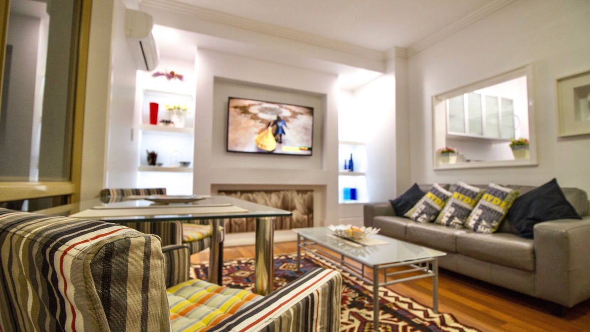 West Perth Apartment | M107 CBD Location near Kings Park