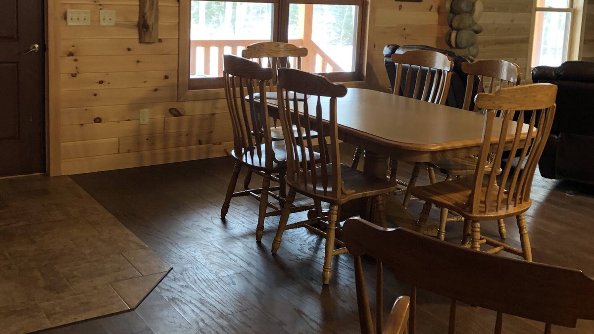 Grand Marais Cottage | M77 cottage in Grand Marais MI