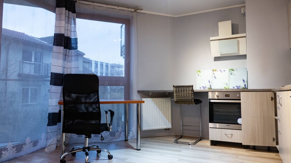 Krakow Apartment | Małe w pełni wyposażone mieszkanko, z miejscem do parkowania