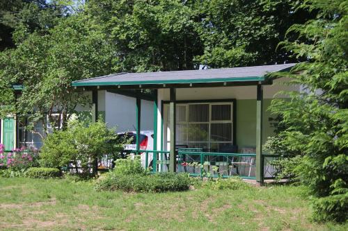 Osie House | Mały Domek