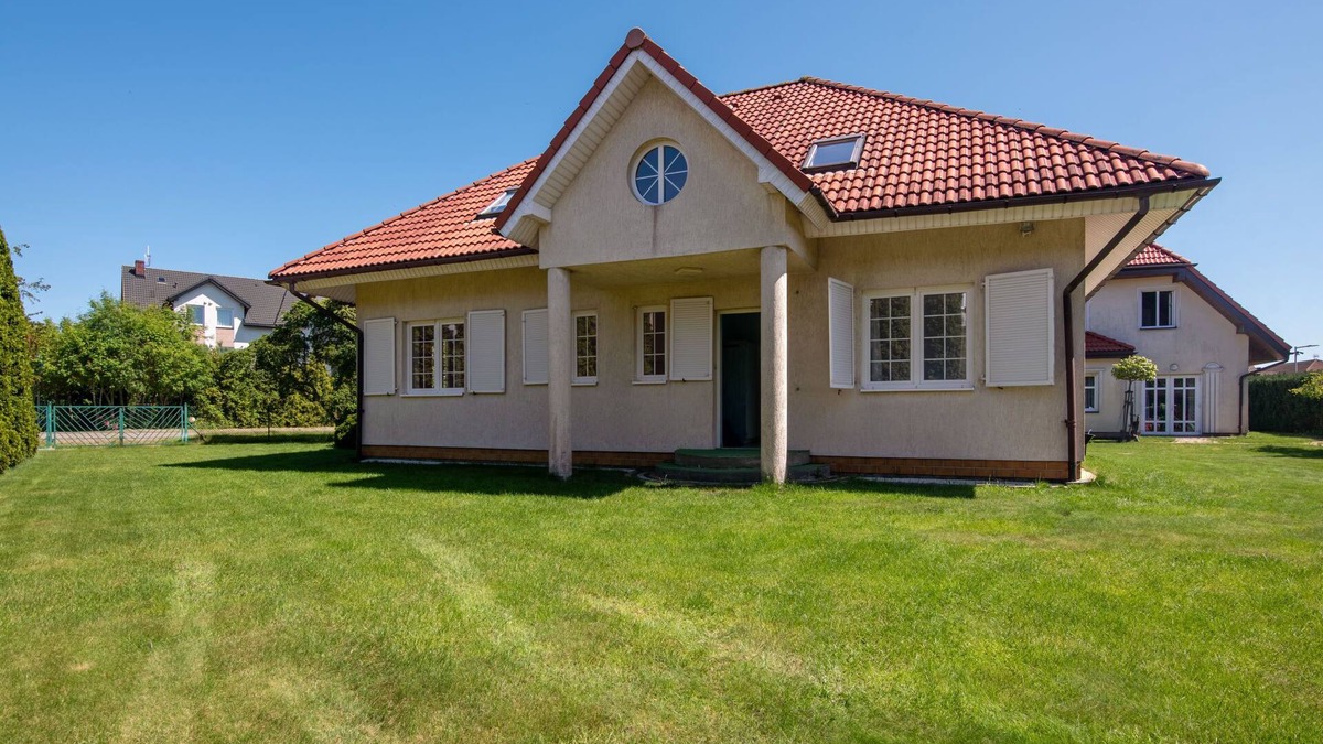 Leba House | Mały dworek by Interhome