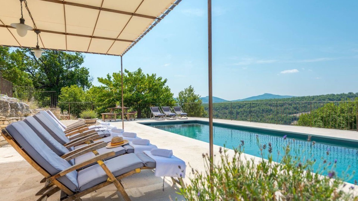 Saint-Michel-l'Observatoire Villa | Maison Sebastien - Six Bedroom Villa, Sleeps 13