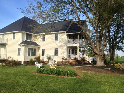 Heathsville Bed & Breakfast | Ma Margarets House Bed and Breakfast