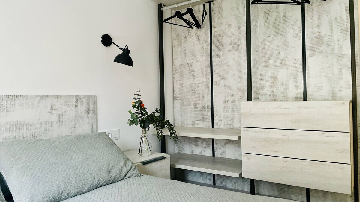 Vitoria-Gasteiz Old Town Apartment | Mabi l'atelier