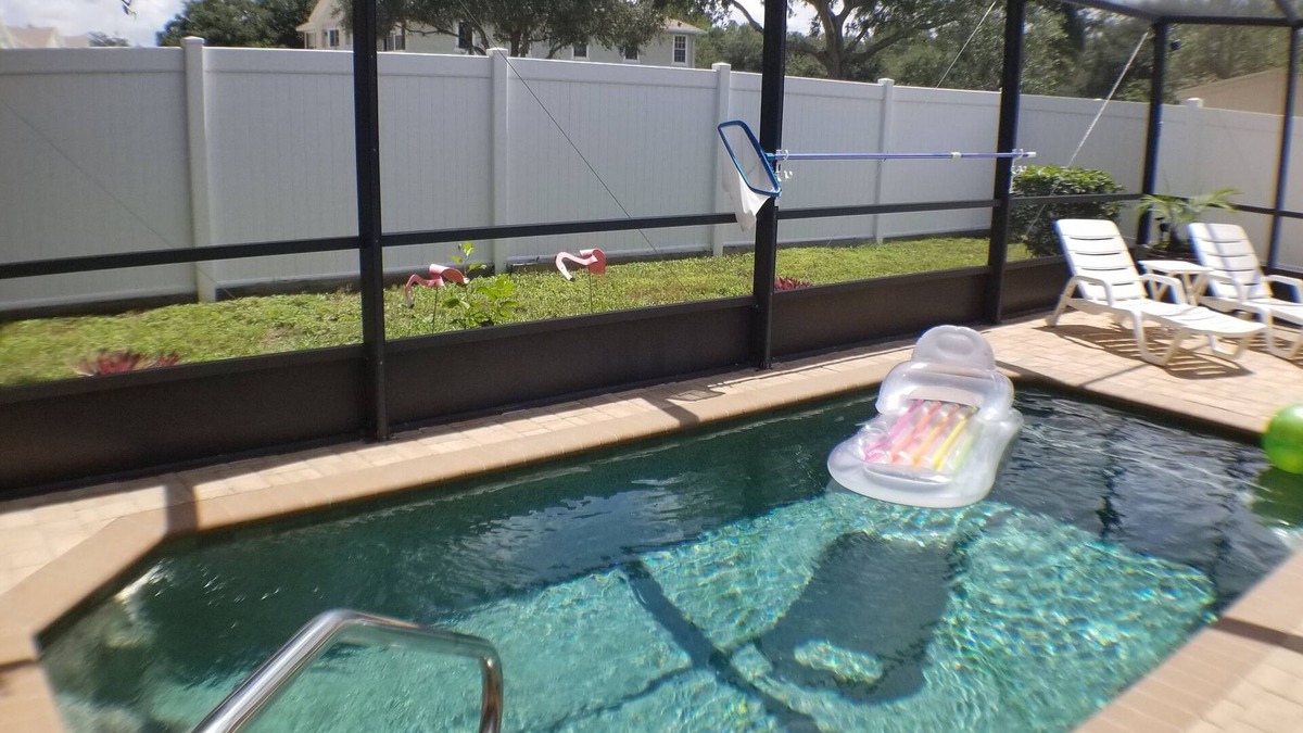 New Port Richey House | Mackarosa . Tampa Bay Luxury Pool House.