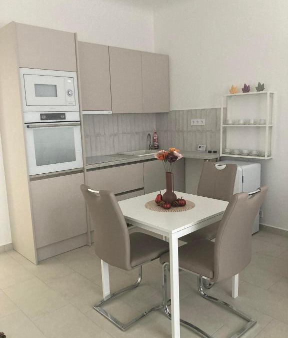 Gyor Apartment | Madách lakás
