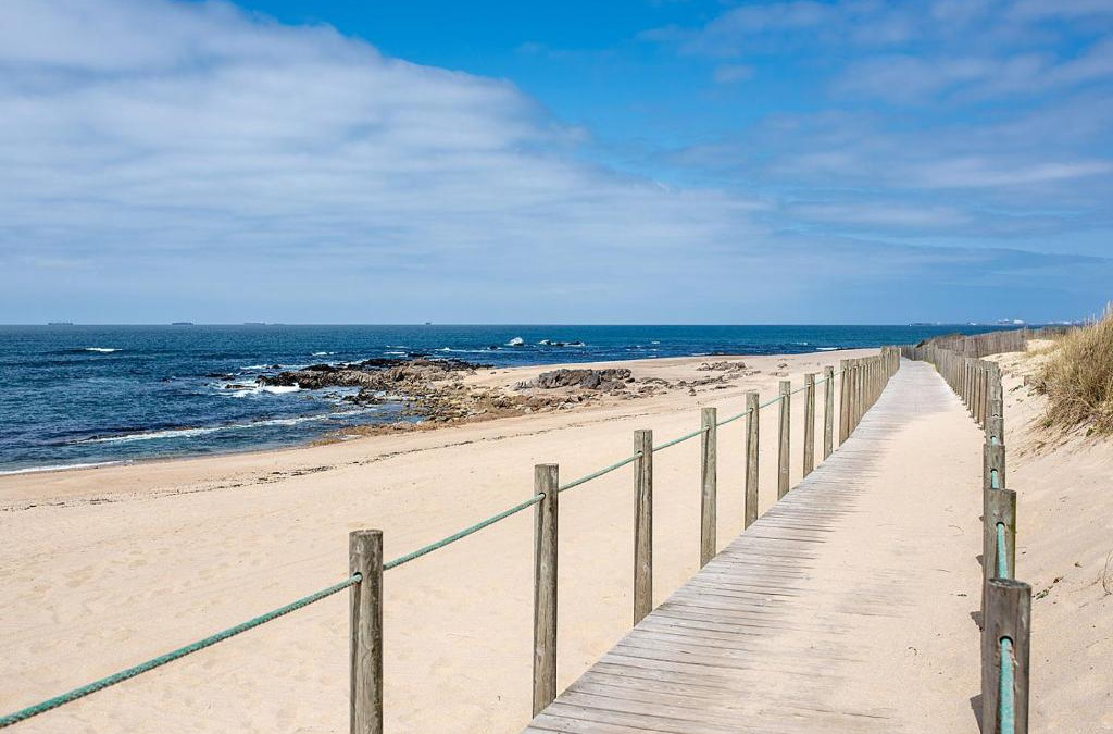 Madalena Apartment | Madalena Beach Apartment by MP