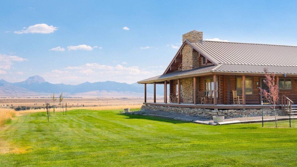 Shining Mountains Cabin | Madison Overlook Cabin