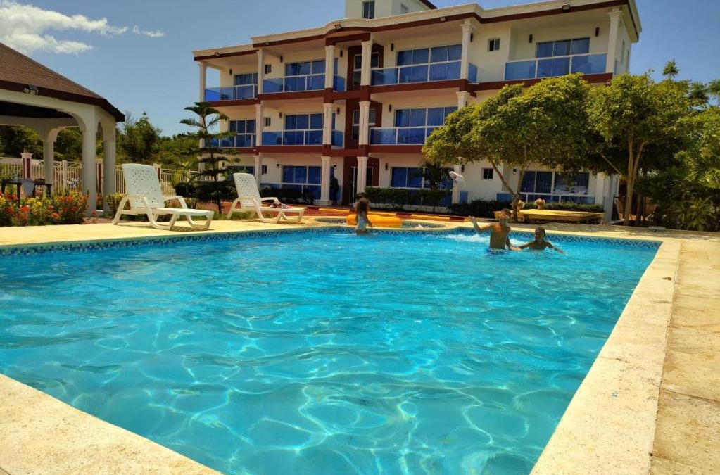 Pedernales Apartment | Madome Aparta Hotel