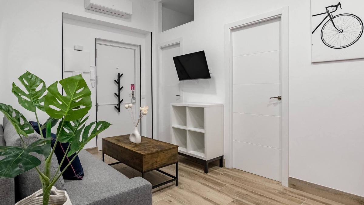 Villaverde Apartment | Madrid Villaverde II, Cozy apartment, AC