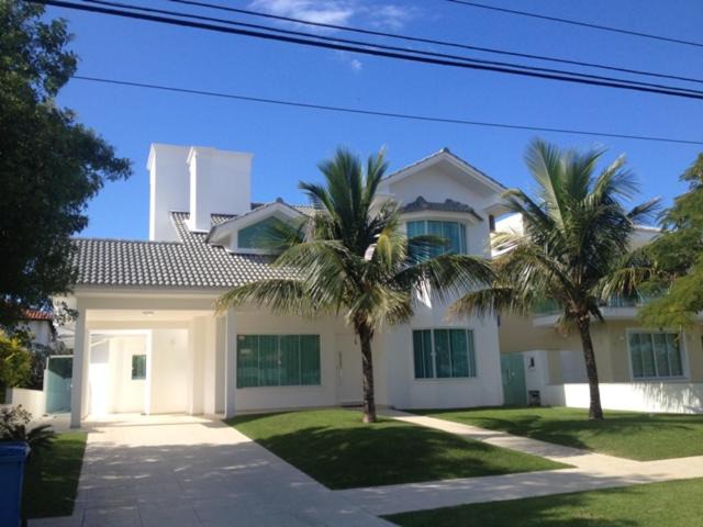 Jurere Internacional Villa | Magic Island Villa