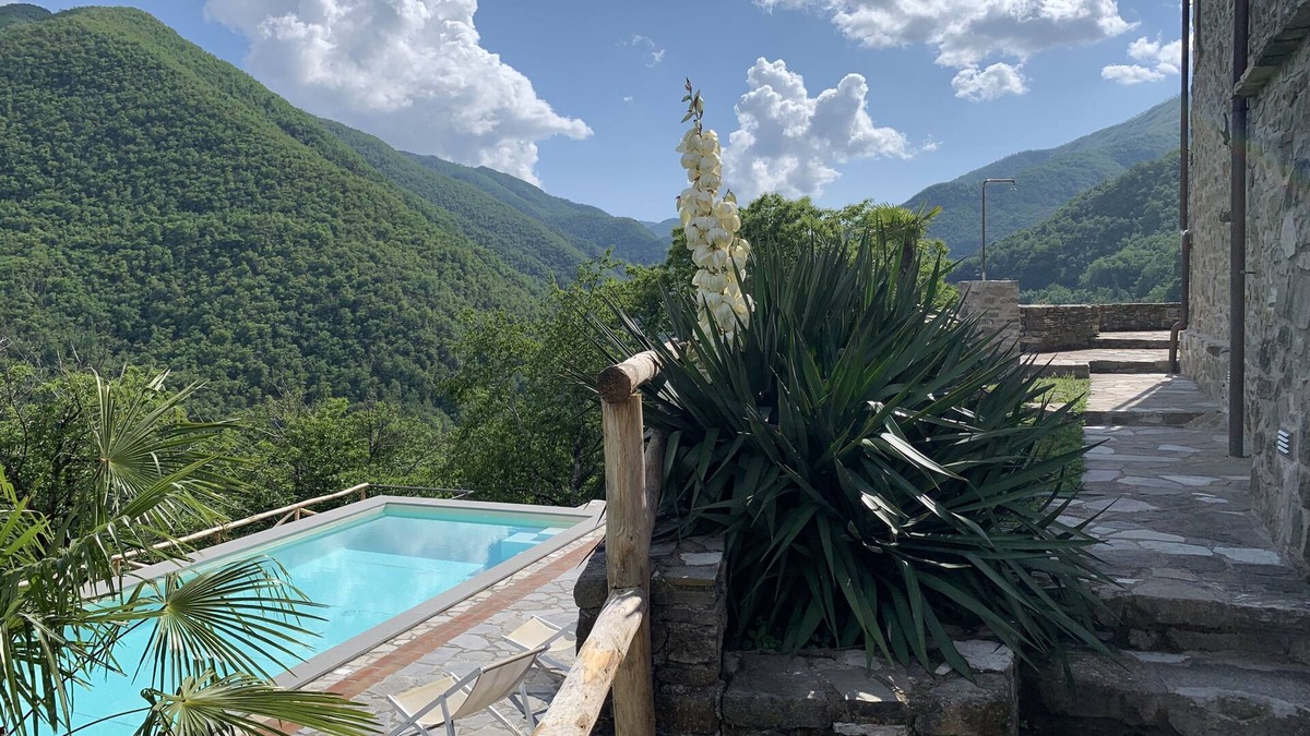 Zeri House | Magic Mola mit Pool
