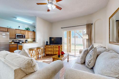 Regal Palms House | Magic Moments Retreat