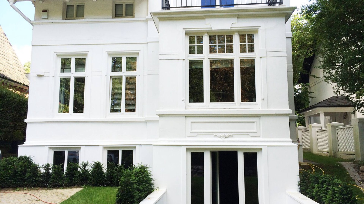 Ohlsdorf Apartment | Magical apartment in Wilhelminian style villa in the Alstertal