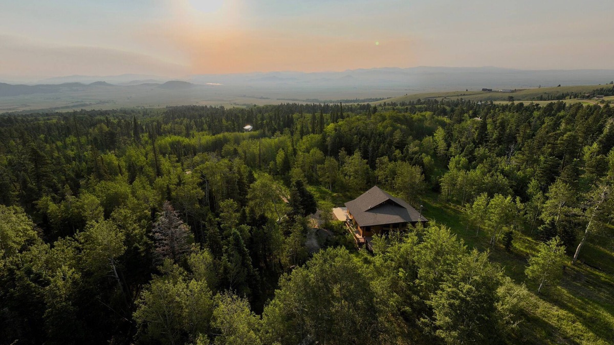 Westcliffe House | Magical Cabin below the Sangre de Cristos