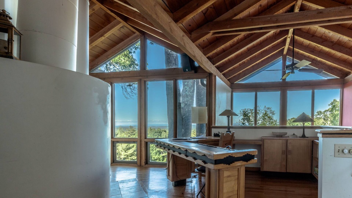 Woodstock Ski Chalet | Magical Chalet with spectacular views