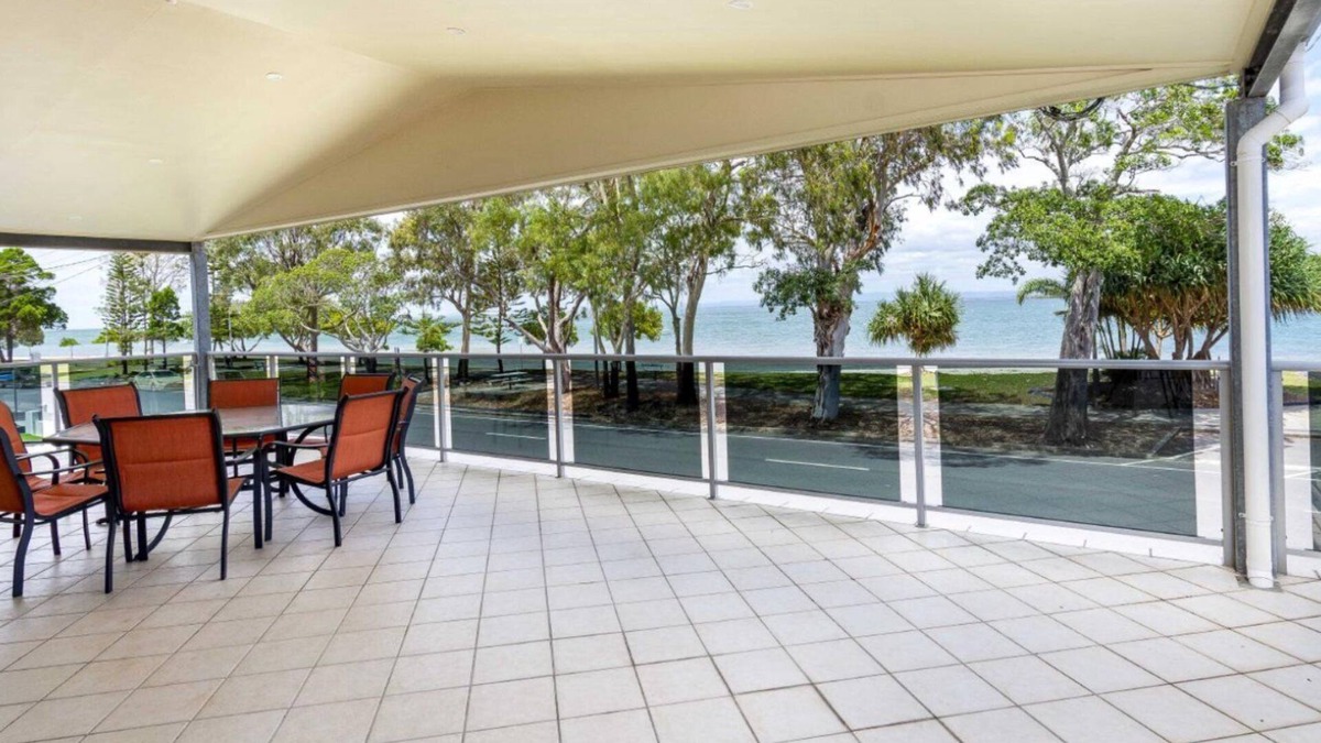 Bongaree House | Magical holiday home - Welsby Pde, Bongaree