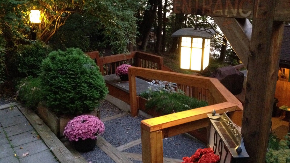 Northwest Ithaca House | MAGICAL, PRIVATE, FORESTED LAKEFRONT/SWEEPING LAKE VISTAS, EASY ACCESS IN ITHA