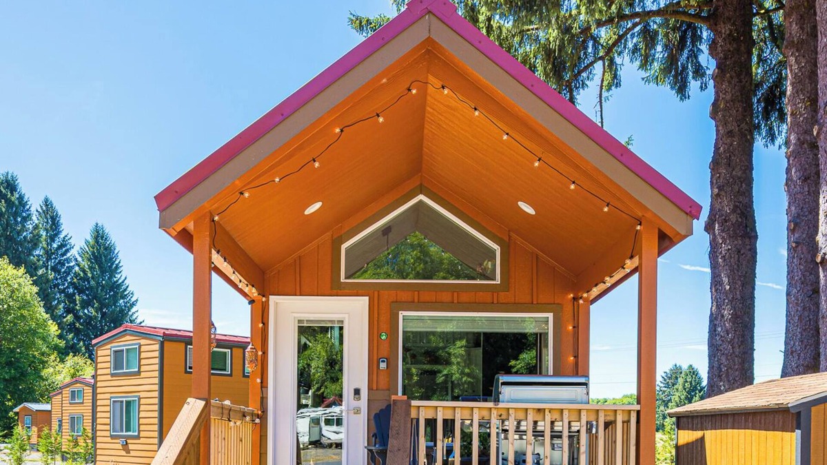 Forks Cabin | Magical Rainforest Tiny Home Retreat #25