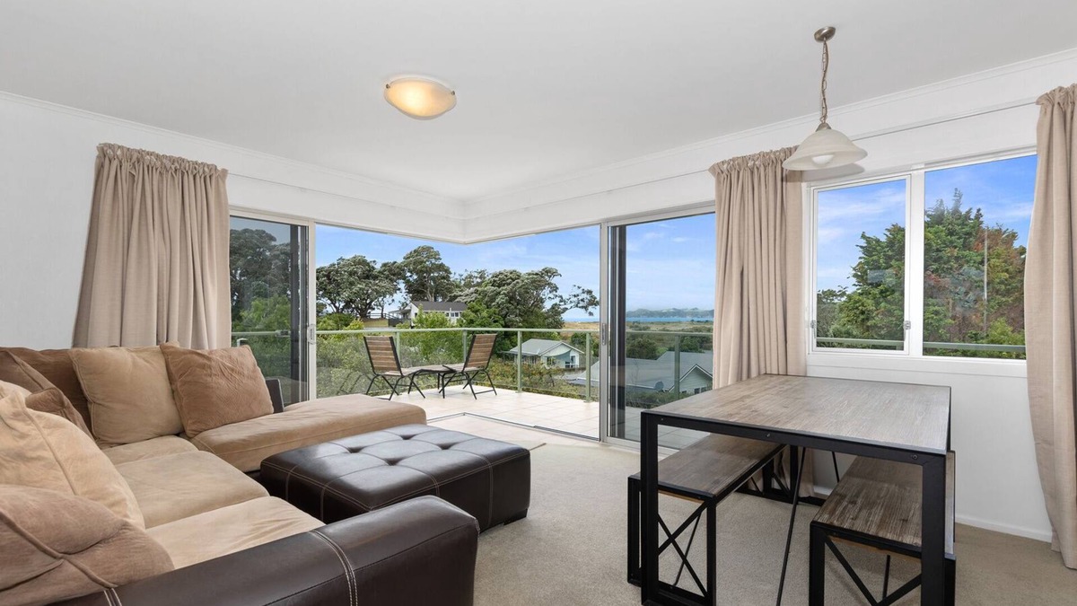 Waipu Cove House | Magical Waipu - Waipu Cove Holiday Home