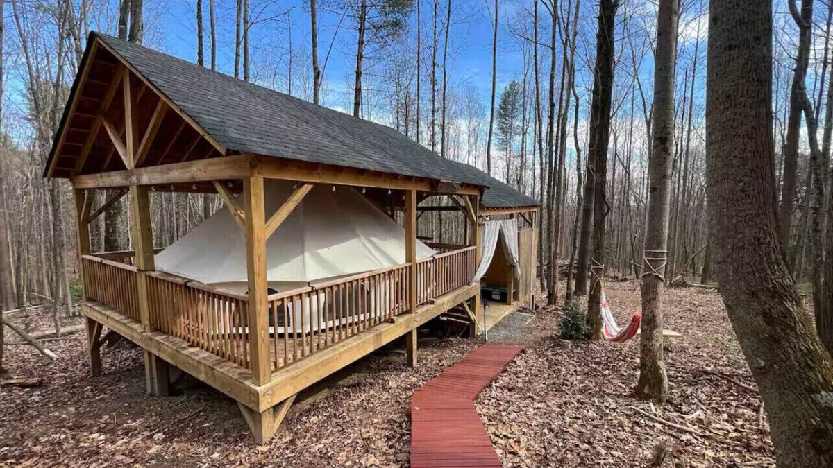 Traphill RV Rental | Magical Woodsy Glamping minutes from Stone Mountain, NC