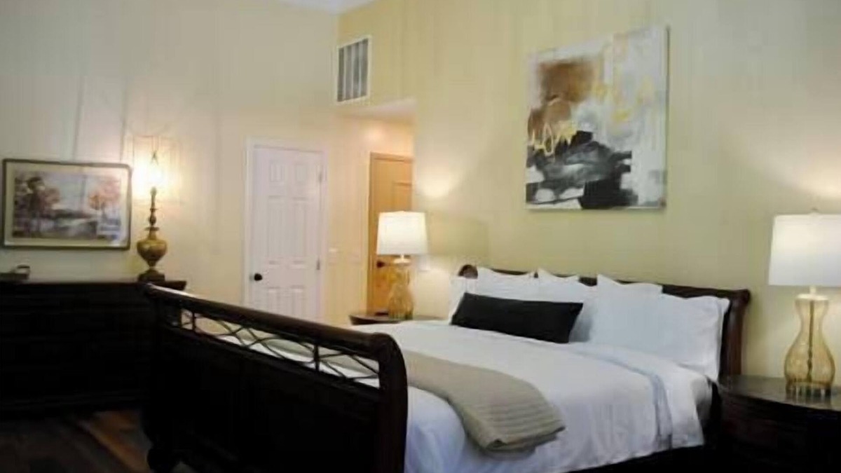 Jefferson City Apartment | Magistrate Rm, The Lodge at Old City Hall